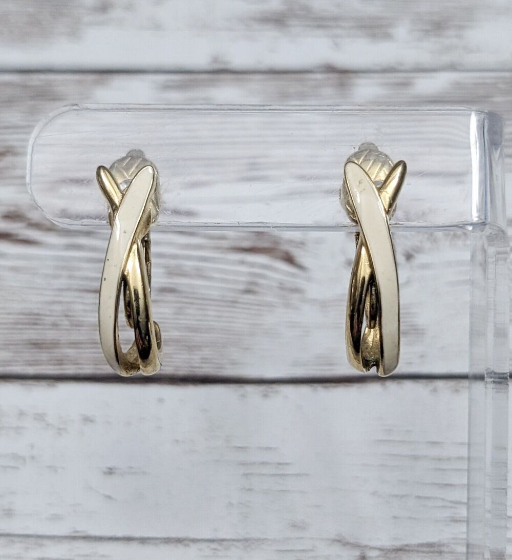 Vintage Clip On Earrings - 1" Gold Tone & Cream Cross Over